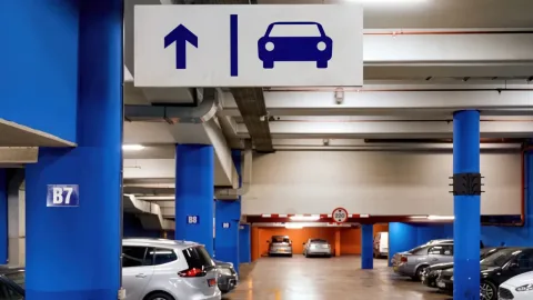 Balice – auto nie odpala po powrocie z urlopu. Co robić?